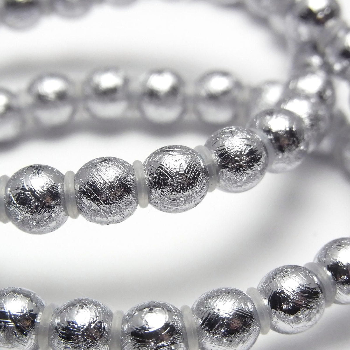Meteorite (Muonionalusta ) Round 6.5mm 1strand beads (Bracelet)
