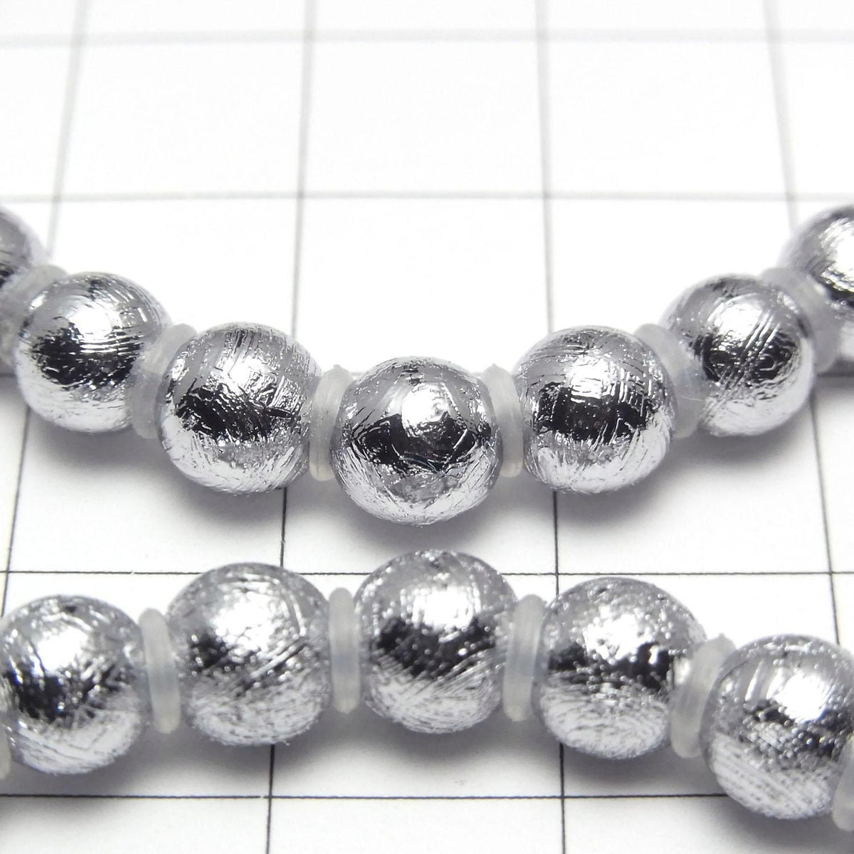 Meteorite (Muonionalusta ) Round 6.5mm 1strand beads (Bracelet)