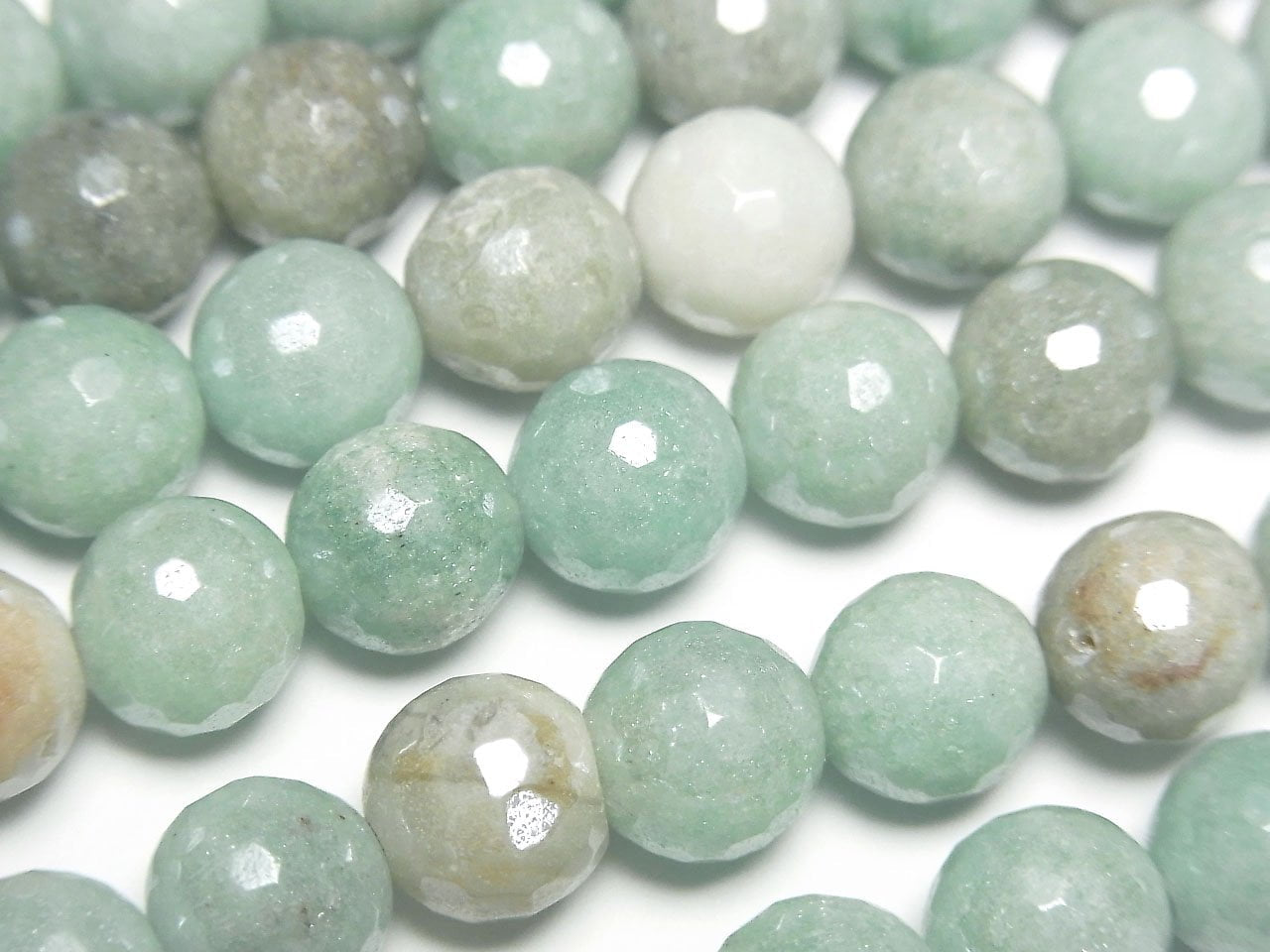 Mix Amazonit AA+ 128 facettierte Runde 8mm beschichtet 1Strang Perlen (ca. 15 Zoll / 36 cm)