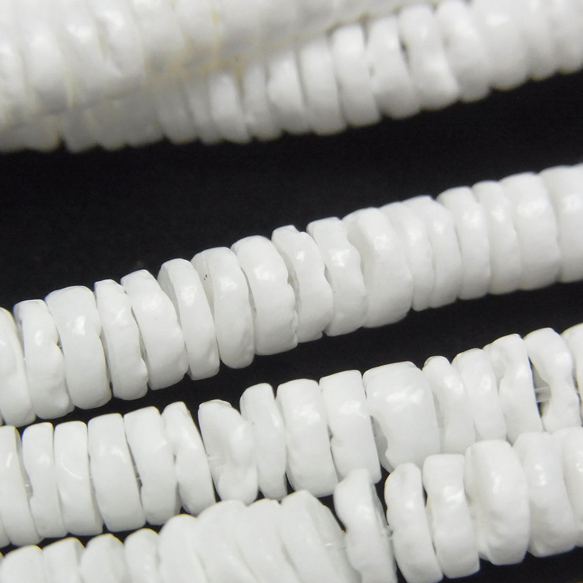 Litov Shell Rondelle (Heishi) 5x5x1.5mm White 1strand beads (approx. 24 inches/59 cm)