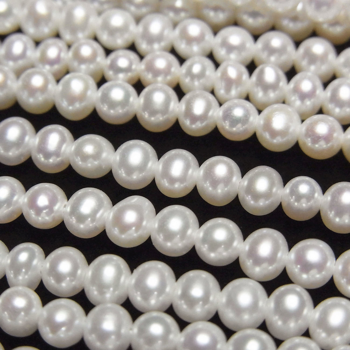 Fresh Water Pearl AAA- White Semi Round-Potato 4mm 1strand beads (aprx.15inch/38cm)
