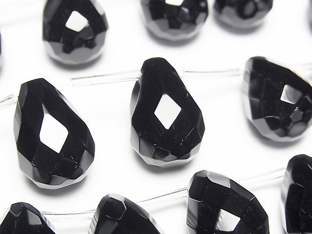 Onyx Drop Faceted Briolette 18x12x12mm half or 1strand beads (aprx.13inch/32cm)
