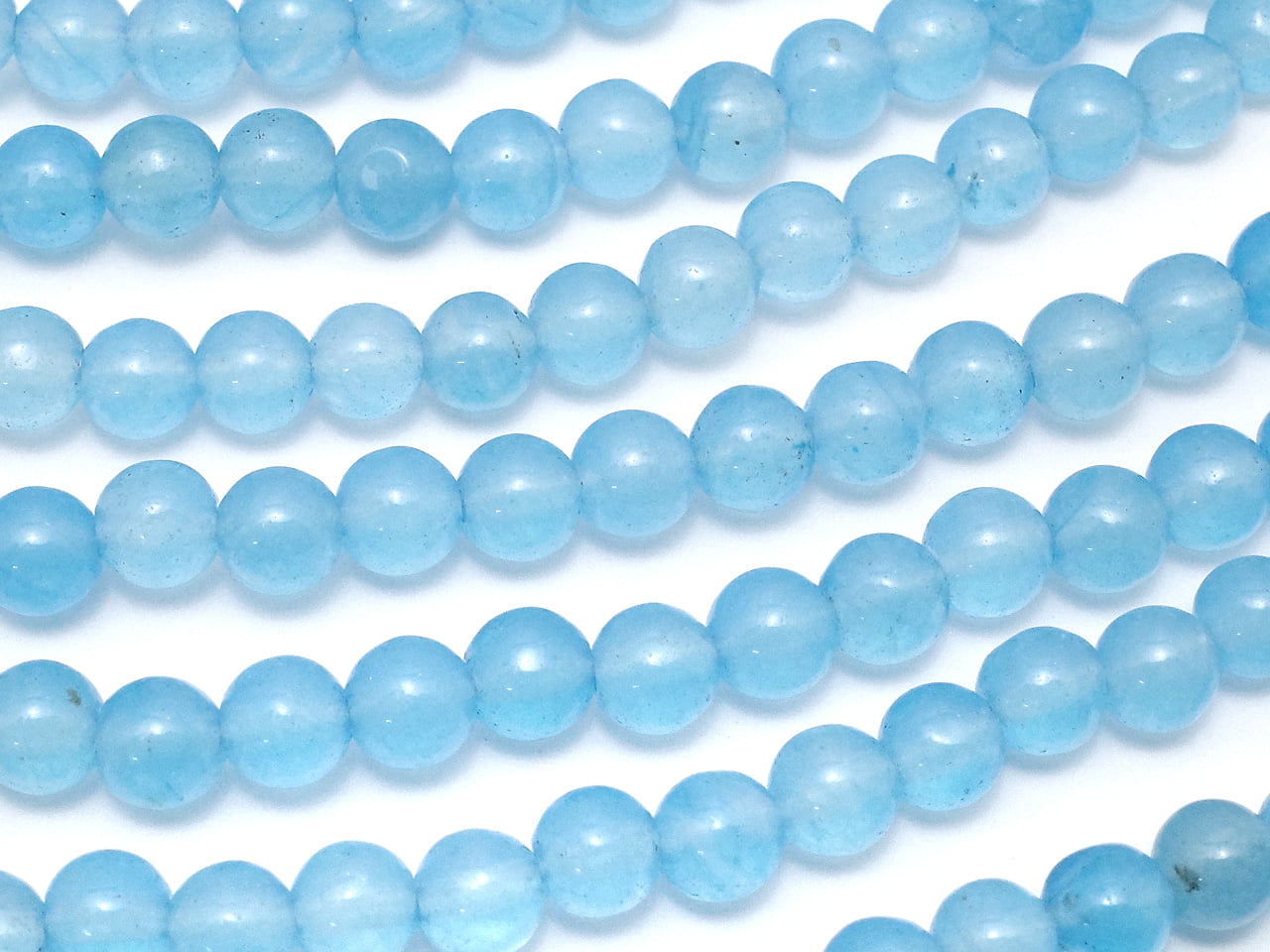 Blue Jade Round 4mm 1strand beads (aprx.14inch/35cm)