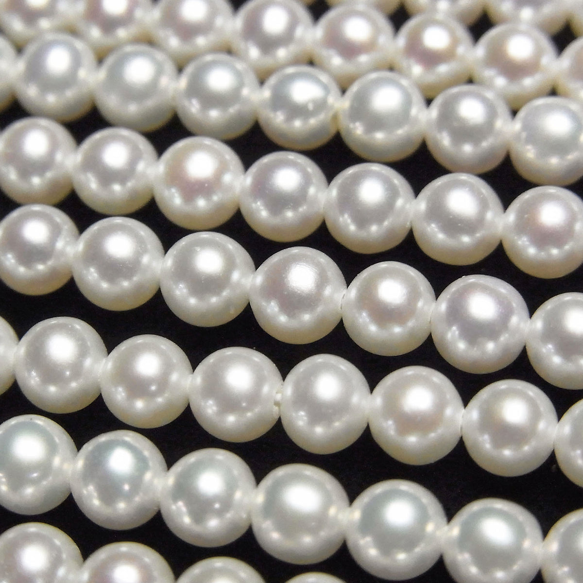Fresh Water Pearl AAA- Semi Round 4mm White half or 1strand beads (approx. 15 inches/37 cm)