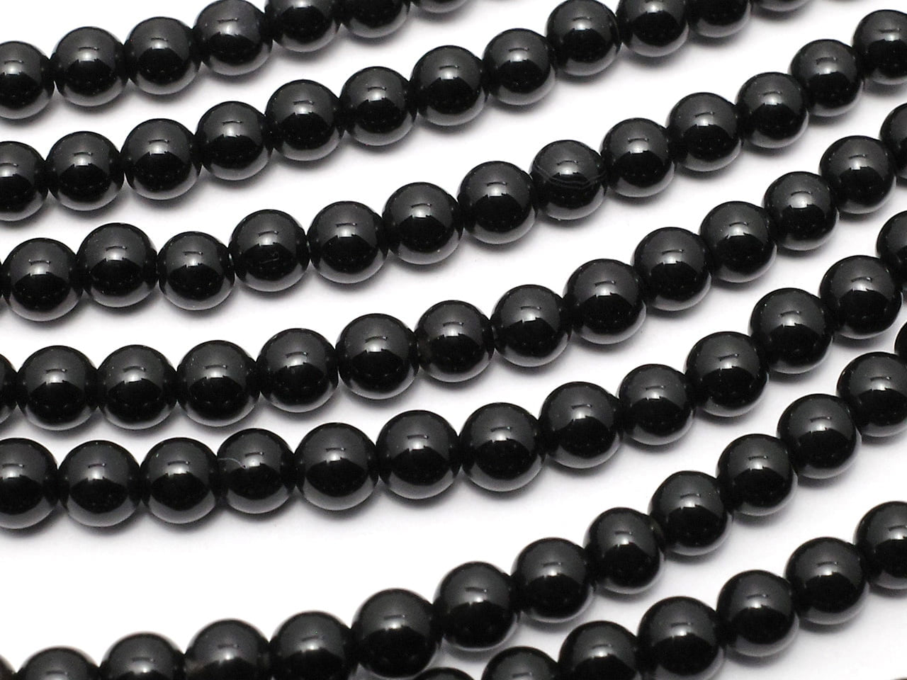 Onyx Round 3mm 1strand beads (aprx.15inch/37cm)