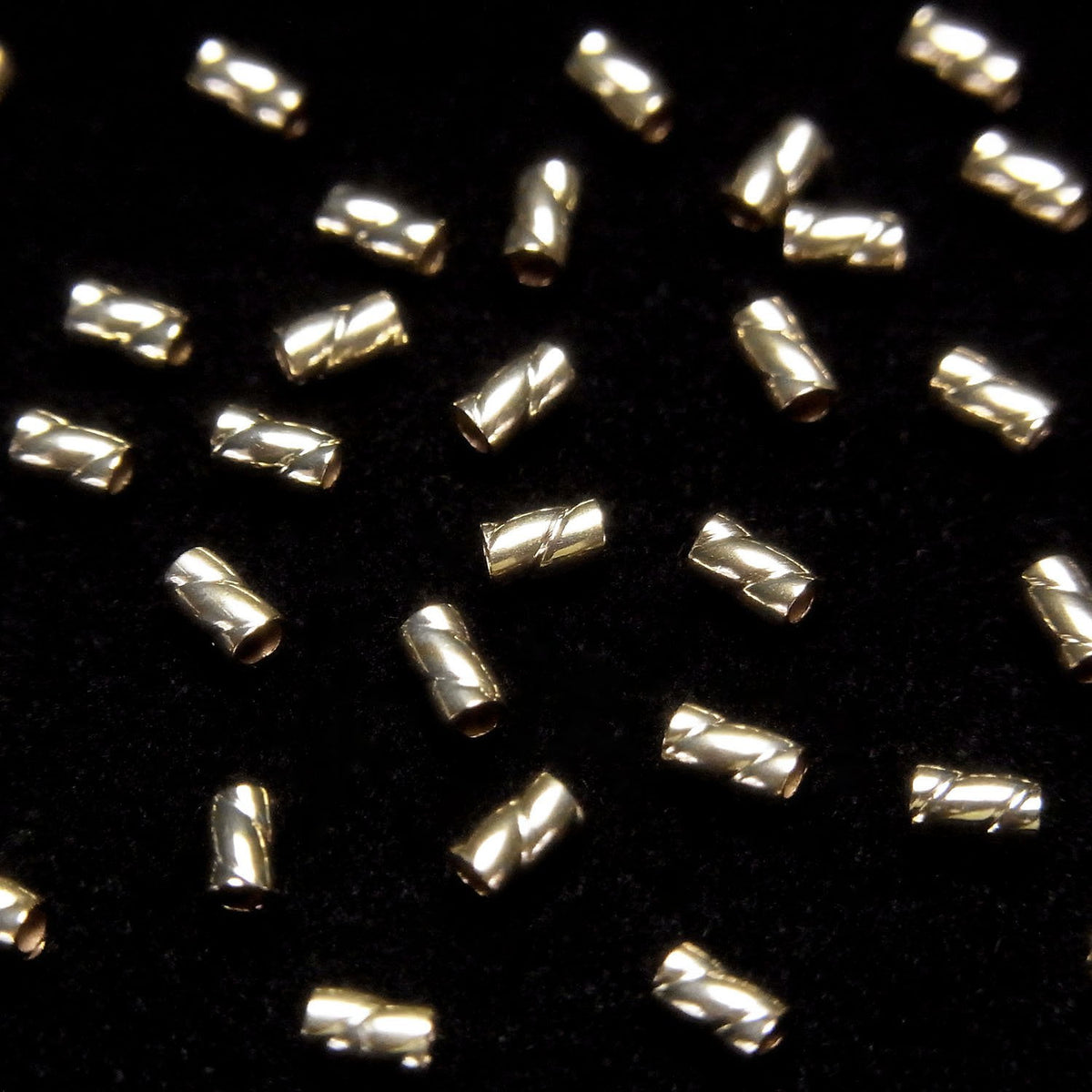 14KGFTube 3x2mm Twist 10pcs