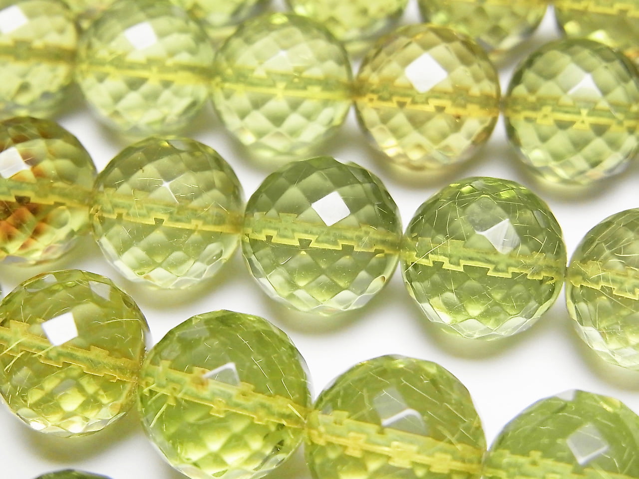 Green Amber AAA 64Faceted Round 11mm 3pcs-1strand beads (aprx.15inch / 38cm)