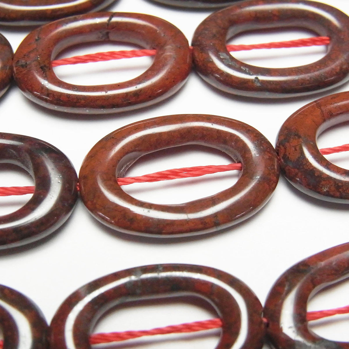 1strand $8.79! Poppy Jasper Oval (Donut) 20 x 13 x 3 mm 1strand beads (aprx.15 inch / 37 cm)