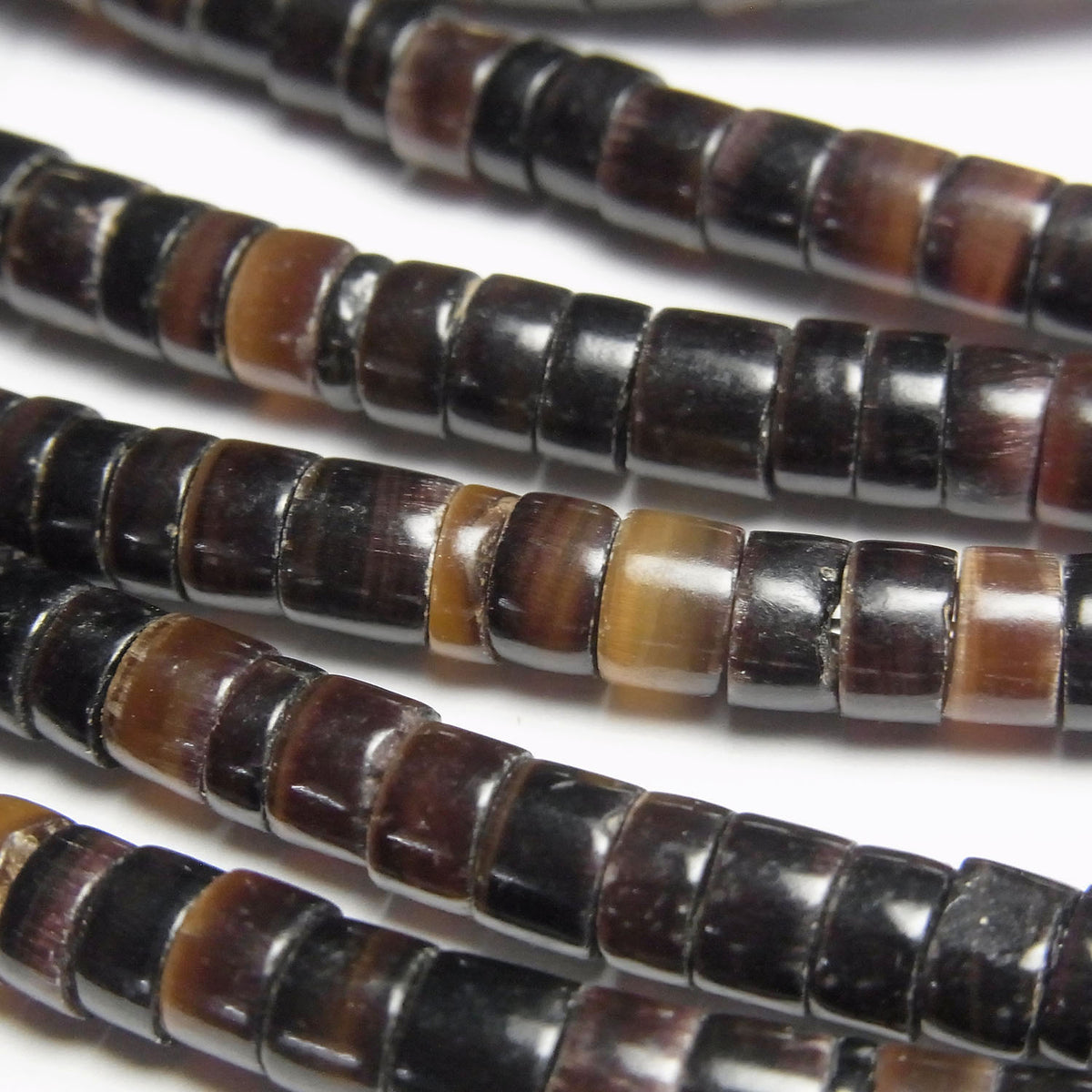 Pen Shell Rondelle (Heishi) 5x5x1.5mm Black 1strand beads (approx. 24 inches/59 cm)