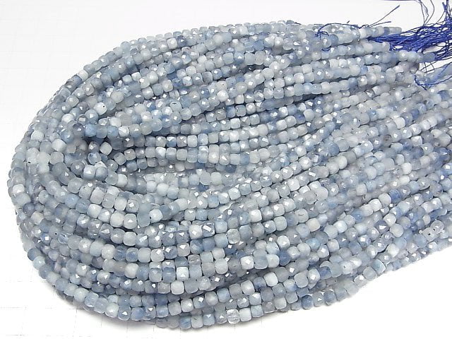 Hochwertig! Tiefblauer Aquamarin AA++ Würfelform 4x4x4mm 1 Strang Perlen (ca. 15 Zoll / 36 cm)
