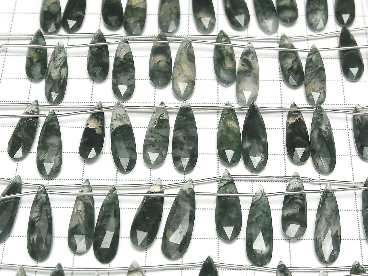 Agate Mousse Facettée en Forme de Poire 25x7mm 1 rang de perles (5pcs)