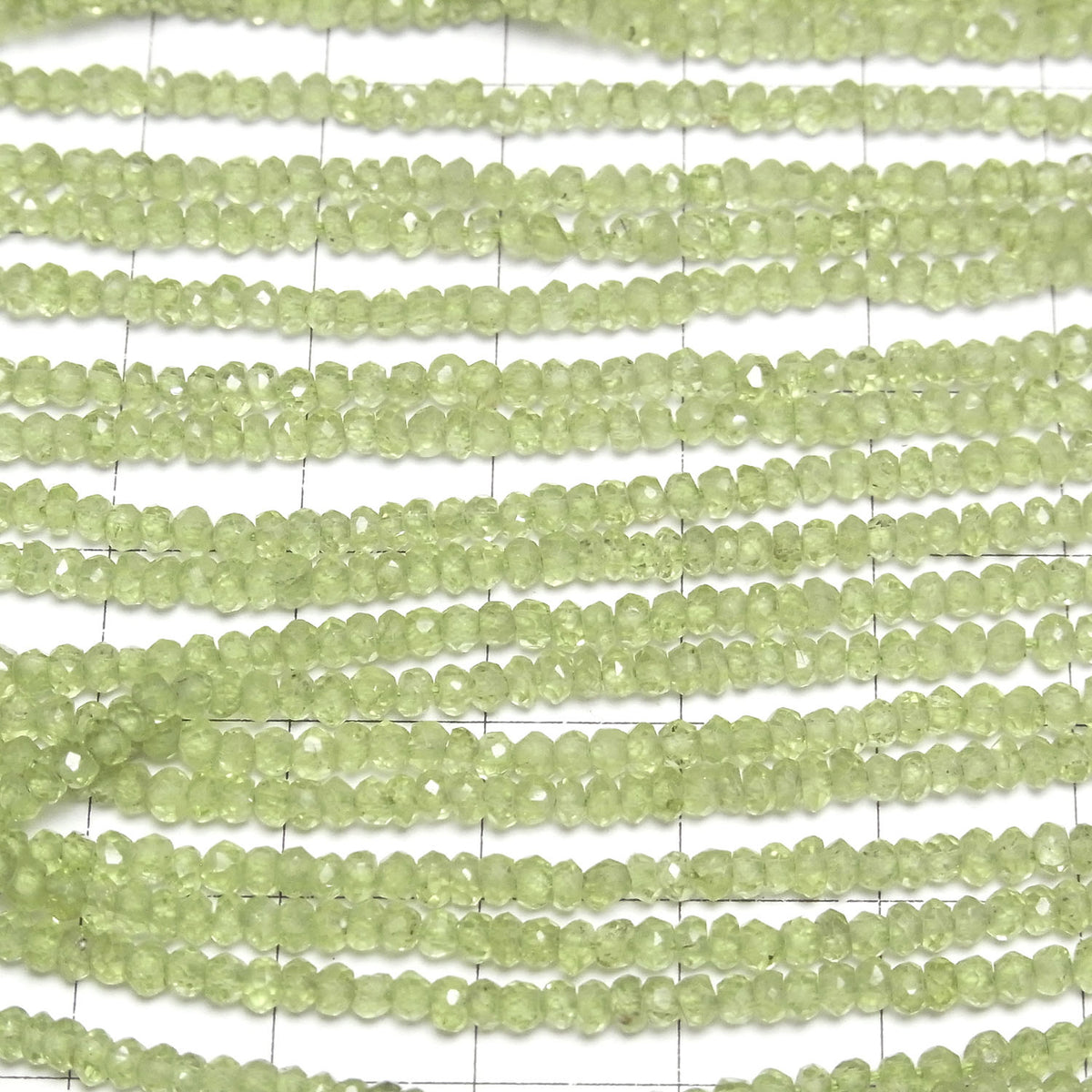 High Quality Peridot AAA--AA++ Faceted Button Rondelle 1strand beads (aprx.13inch/32cm)