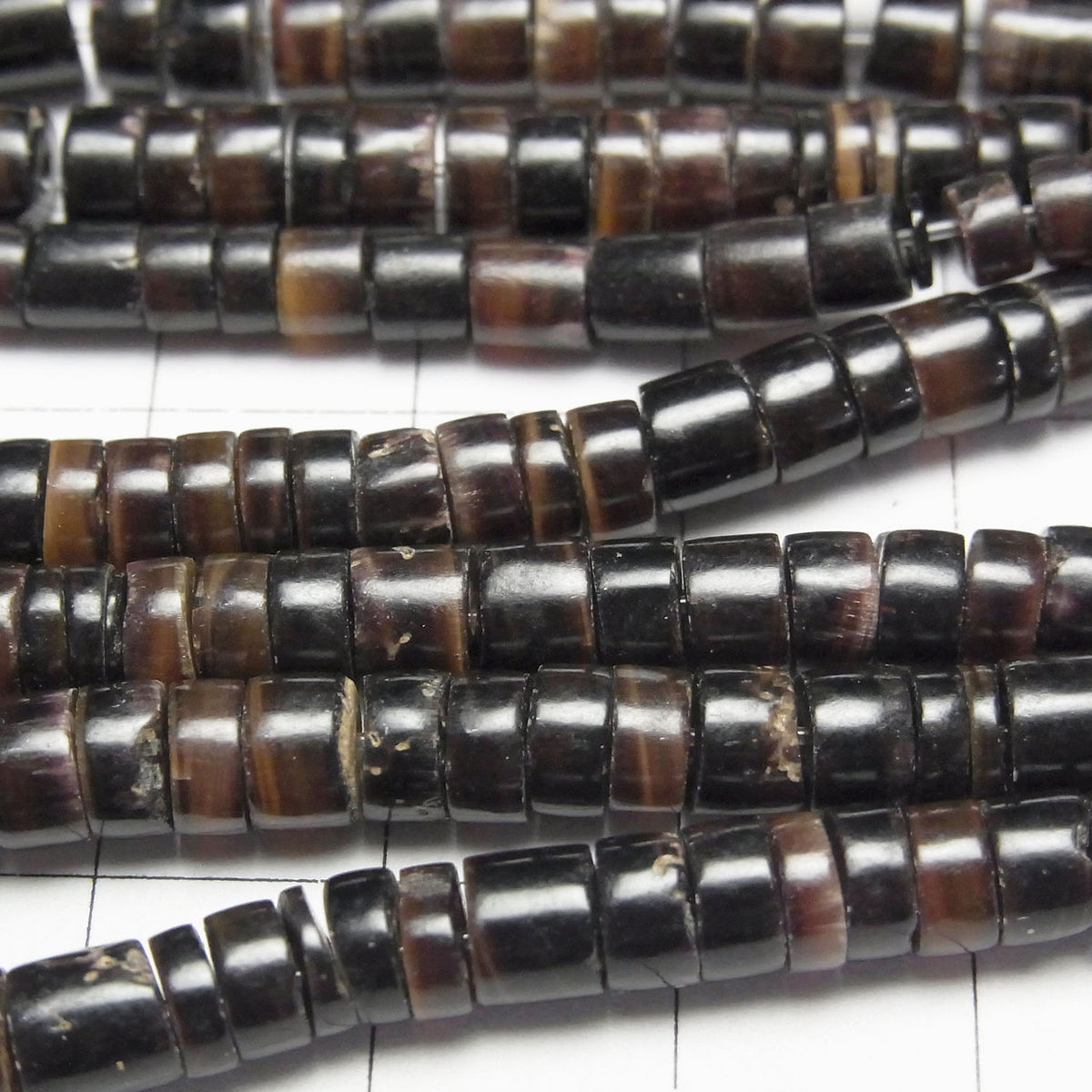 Pen Shell Rondelle (Heishi) 5x5x1.5mm Black 1strand beads (approx. 24 inches/59 cm)
