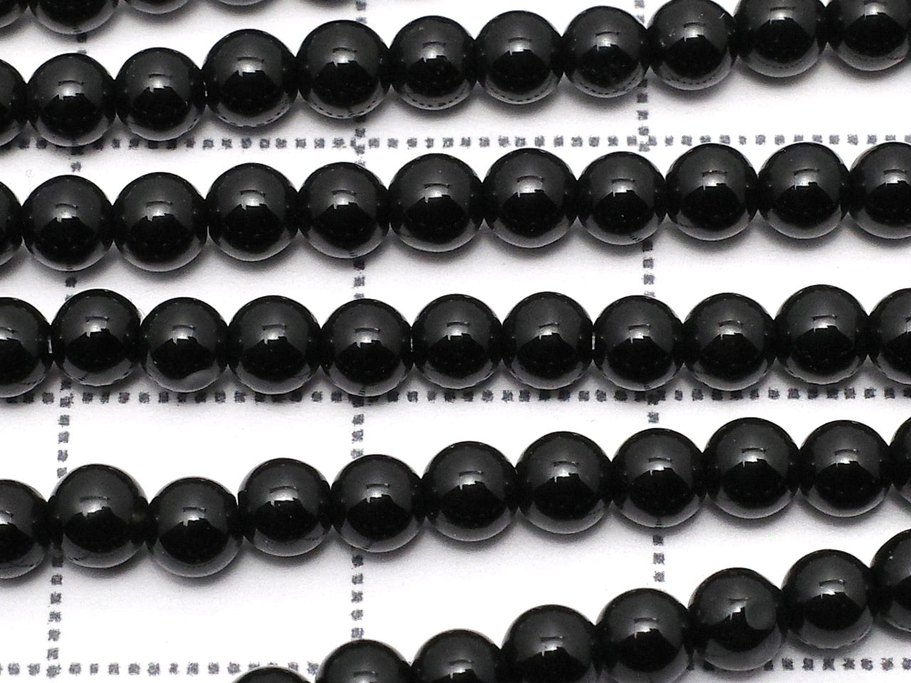 Onyx Round 3mm 1strand beads (aprx.15inch/37cm)