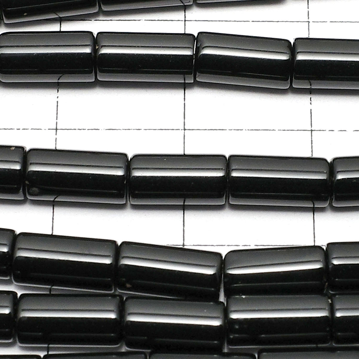Onyx Rohr 8x4x4mm 1Strang Perlen (ca. 14 Zoll / 35 cm)