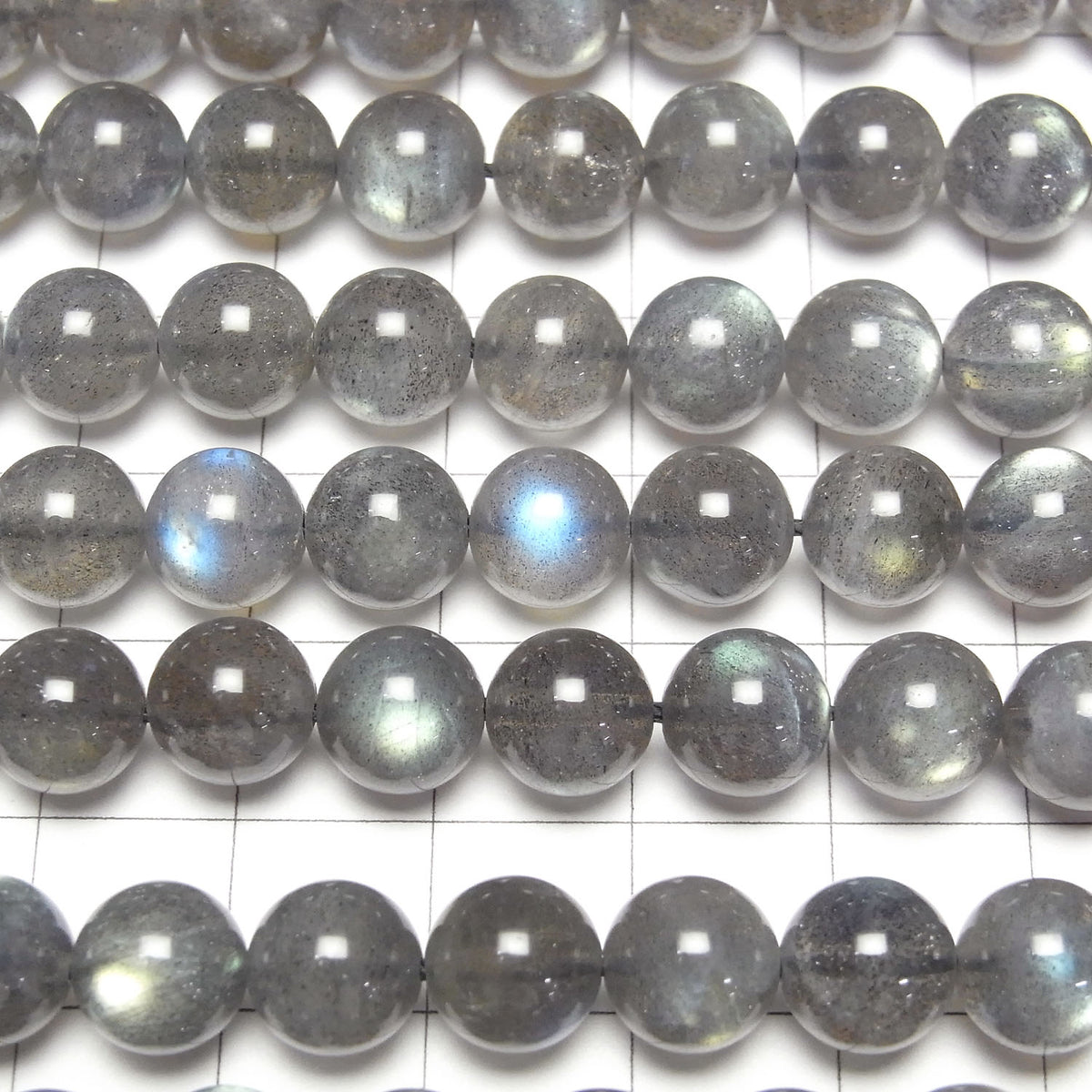 Labradorite AAA Round 8mm 1/4 or 1strand beads (aprx.15inch/36cm)