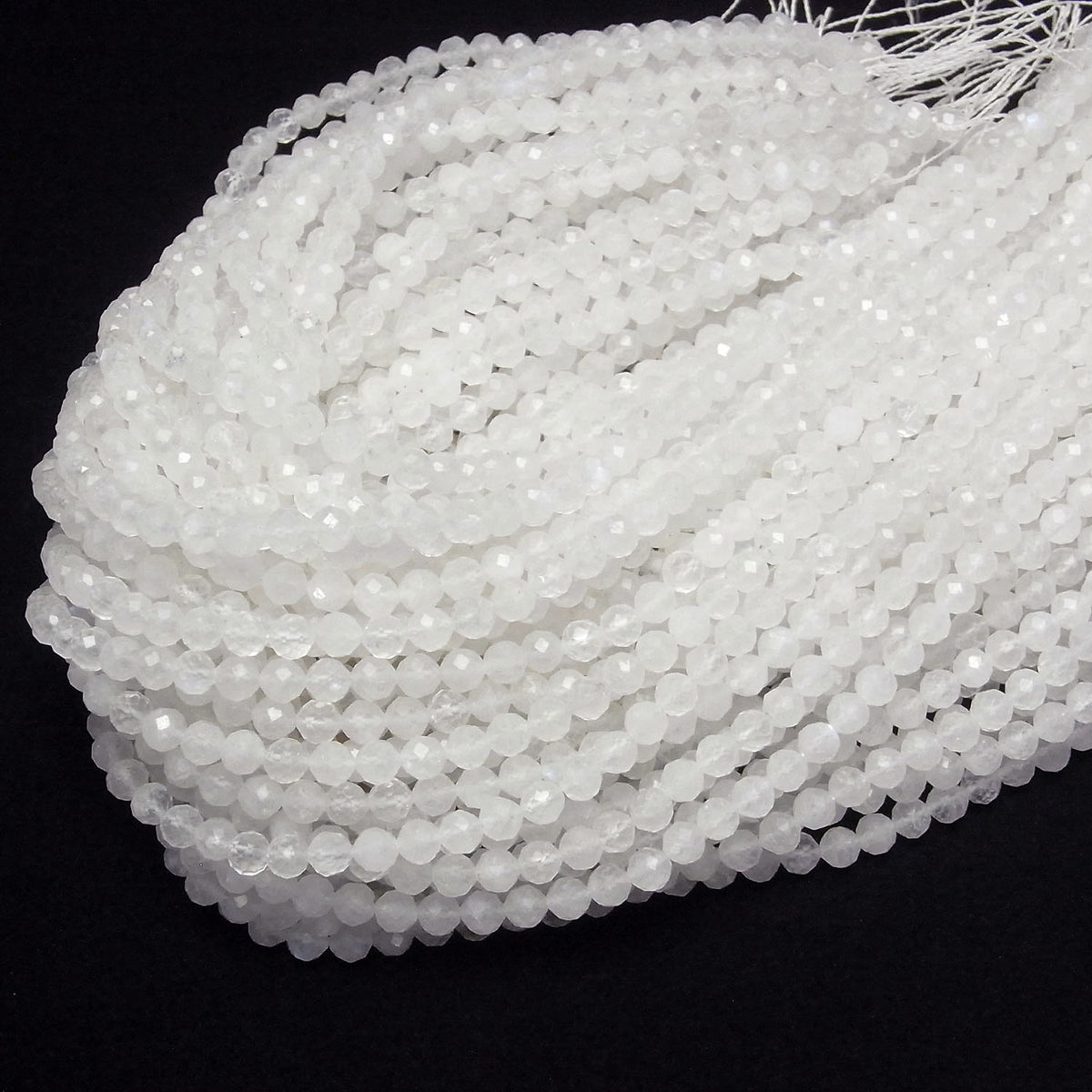 High Quality! Royal Blue Moonstone AA+ Faceted Round 5mm 1strand beads (aprx.15inch/36cm)