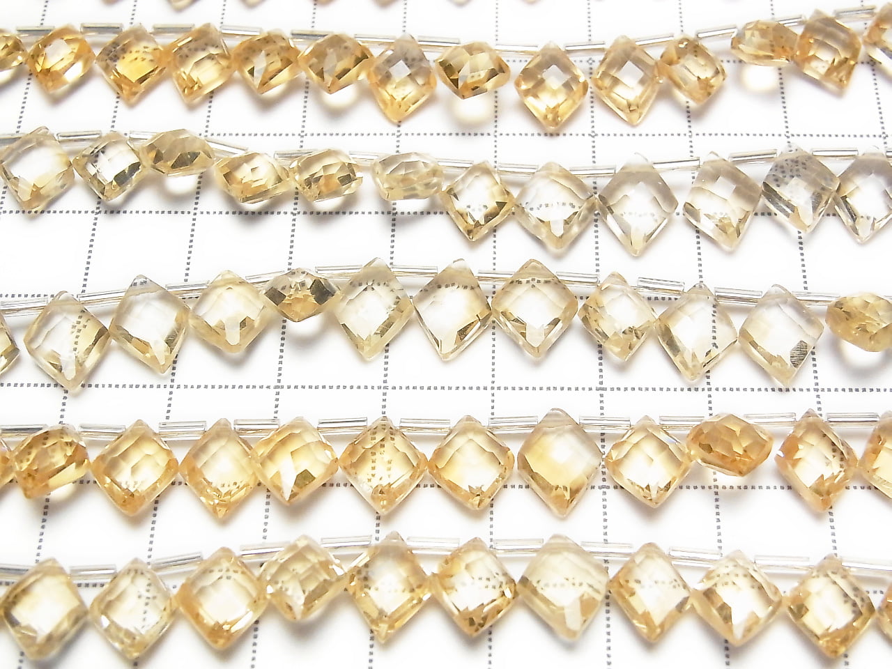 Hochwertiger Citrin AAA Diamantform 10x8mm halb oder 1strang Perlen (18 Stück)