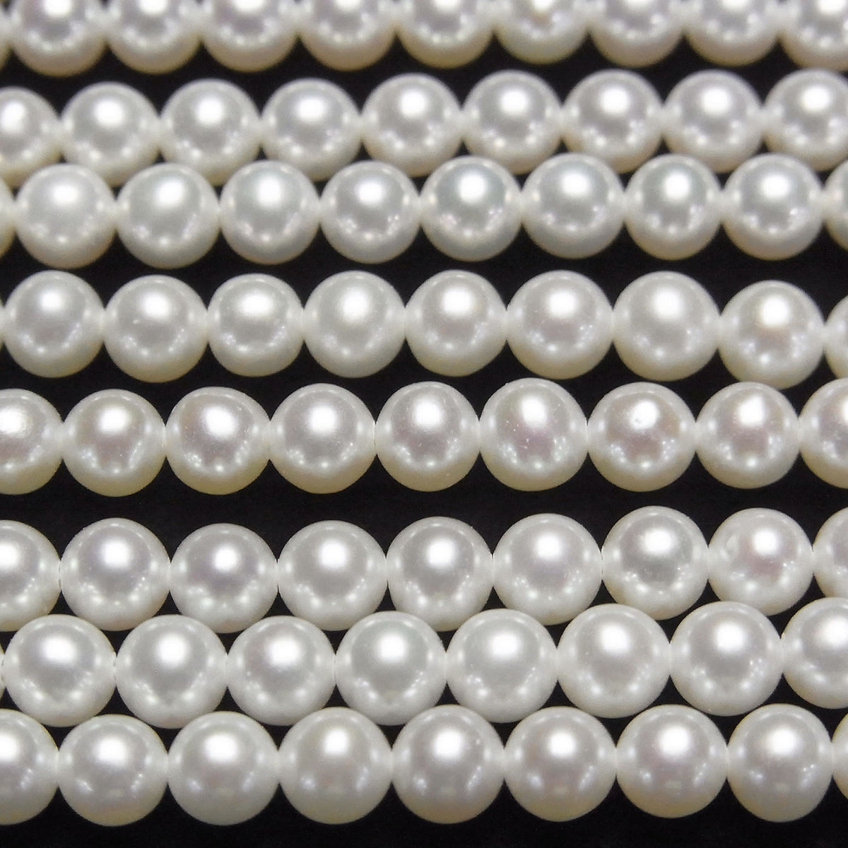 Fresh Water Pearl AAA- Semi Round 4mm White half or 1strand beads (approx. 15 inches/37 cm)