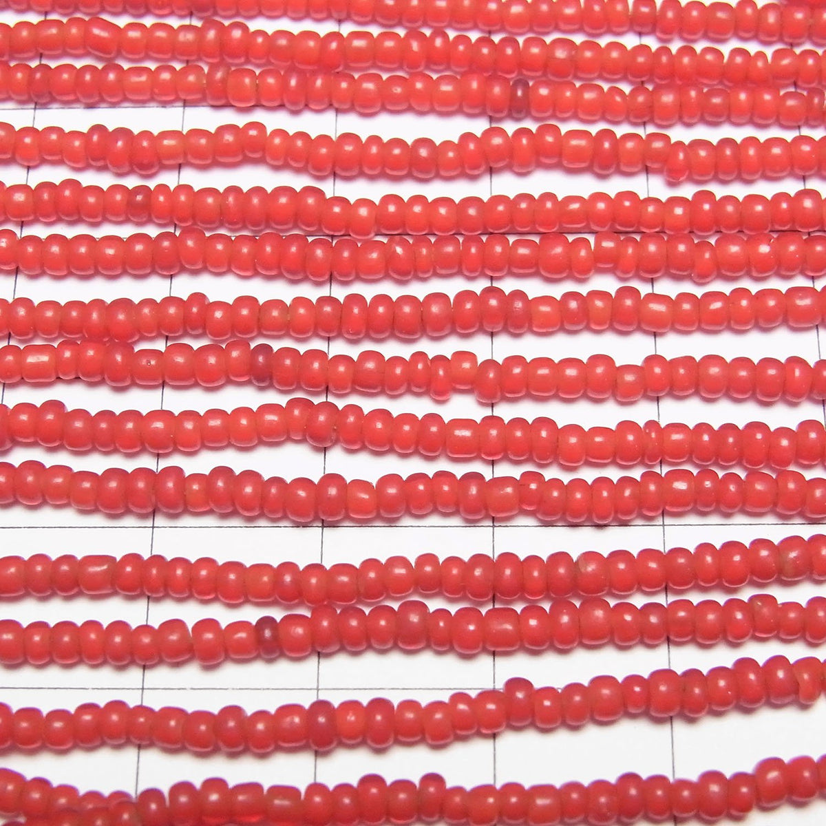 Indische weiße Herzen Perlen Rondelle 2,5x2,5x1,5mm 1strang Perlen (ca. 24 Zoll/60 cm)