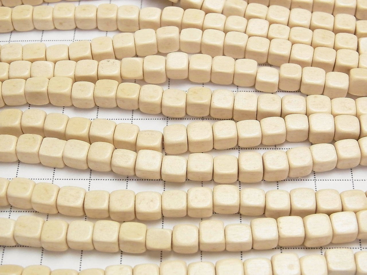 1 fil 3,79 $ ! Perles Cubes en Bois Blanc 6x6x6mm 1 fil (env. 38cm)