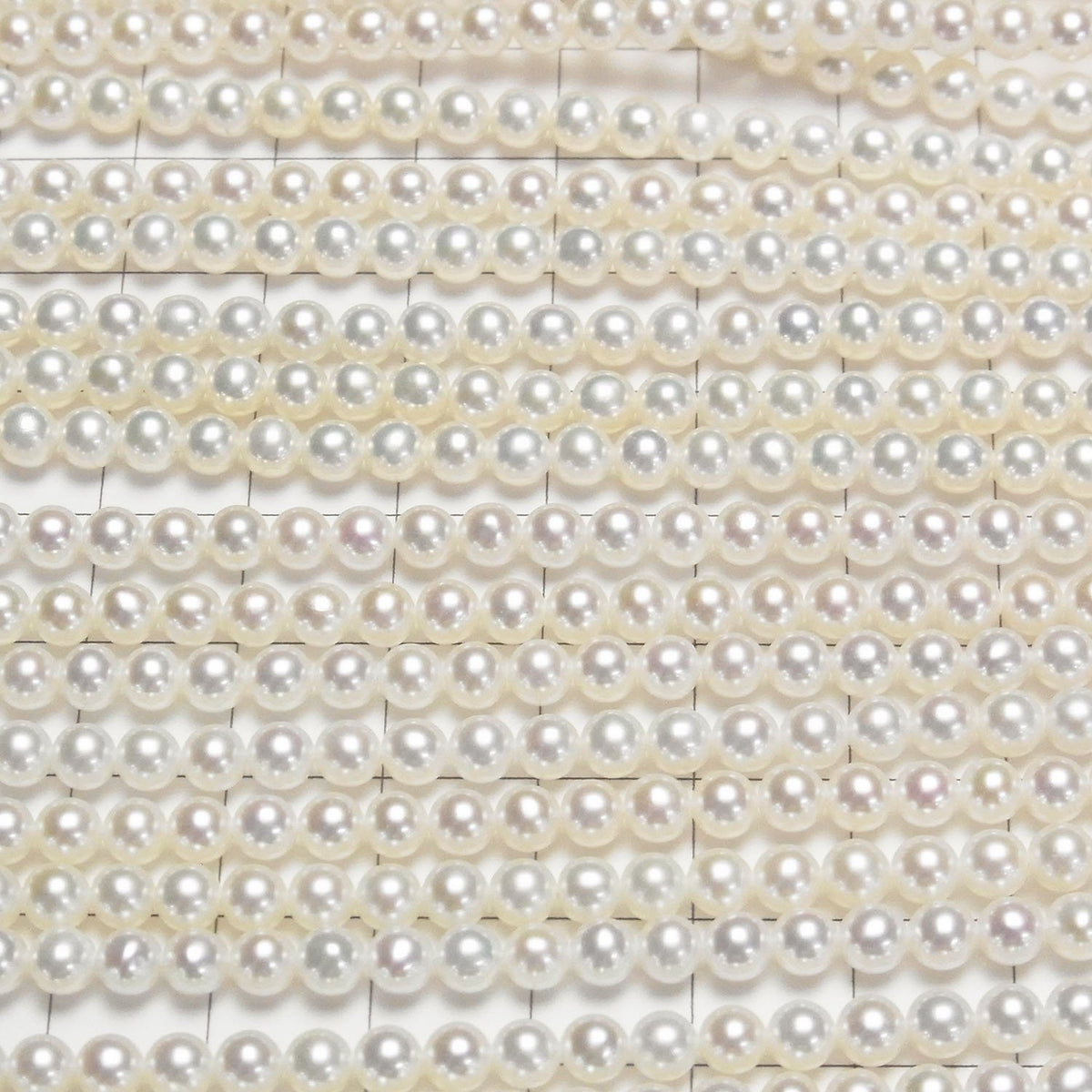 Fresh Water Pearl AAA- Semi Round 4mm White half or 1strand beads (approx. 15 inches/37 cm)