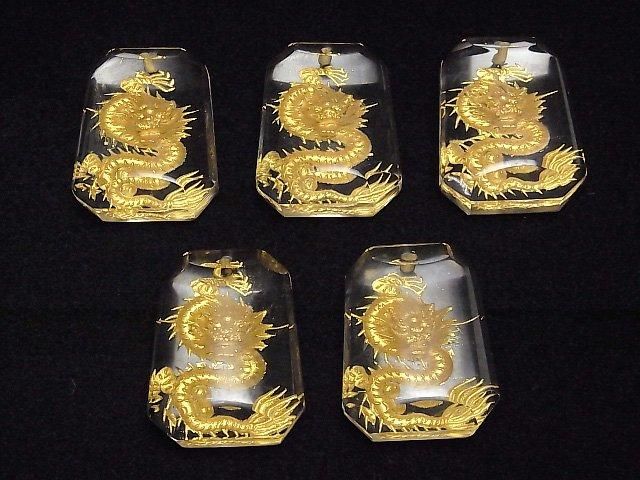 黃金!龍(四神獸)雕刻!AAA級不規則長方形水晶 35毫米 1顆