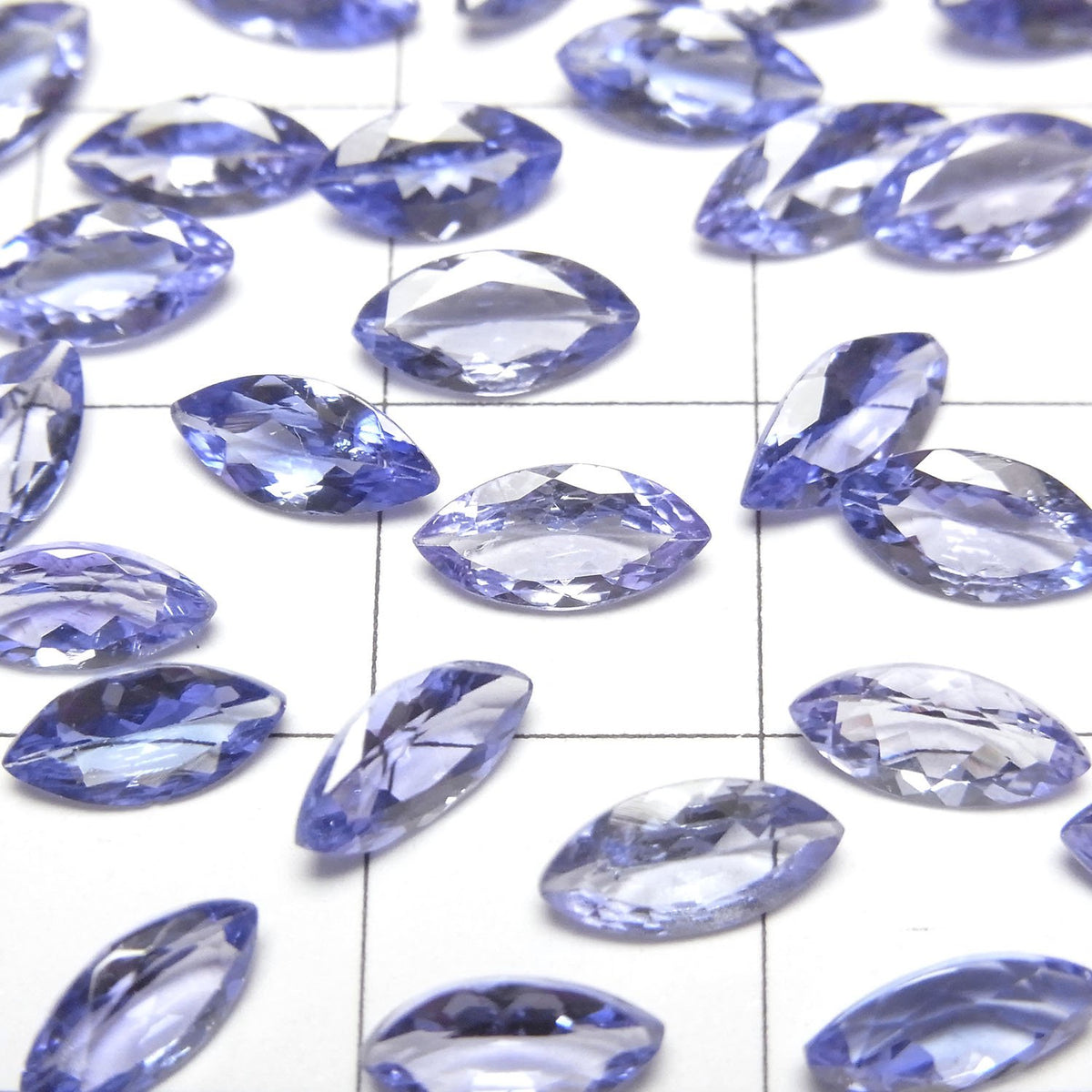 High Quality Tanzanite AAA Loose stone Marquise Faceted 8x4mm 2pcs