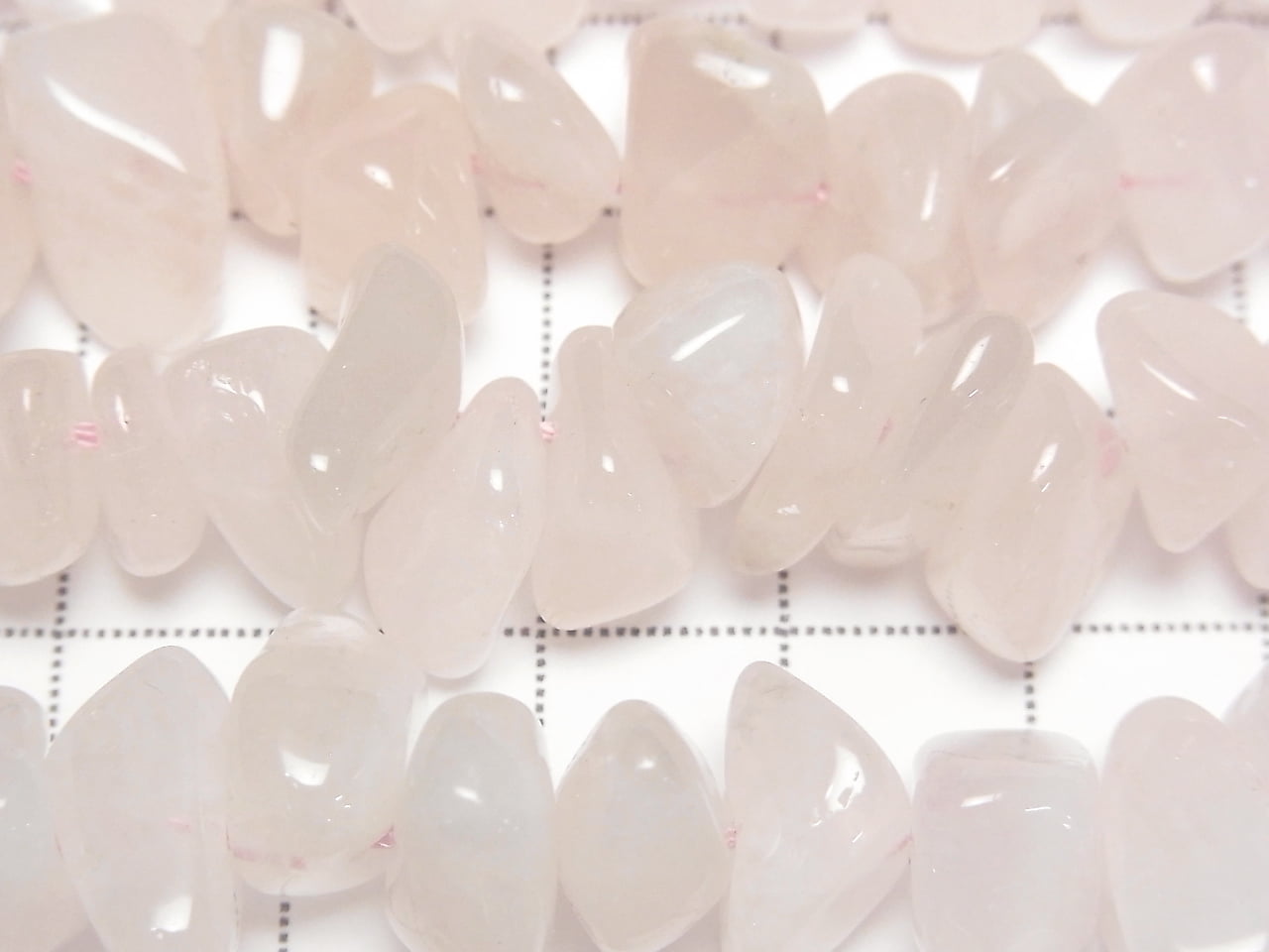 Rose Quartz AA++ Chips (Small Nugget) 1strand beads (aprx.15inch/38cm)
