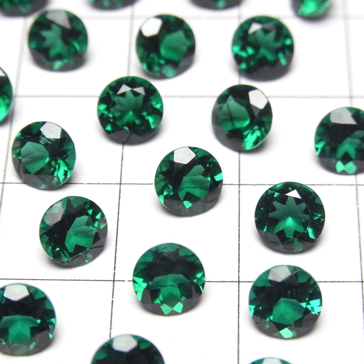人造祖母綠 AAA 裸石 圓形刻面 6x6mm 1顆