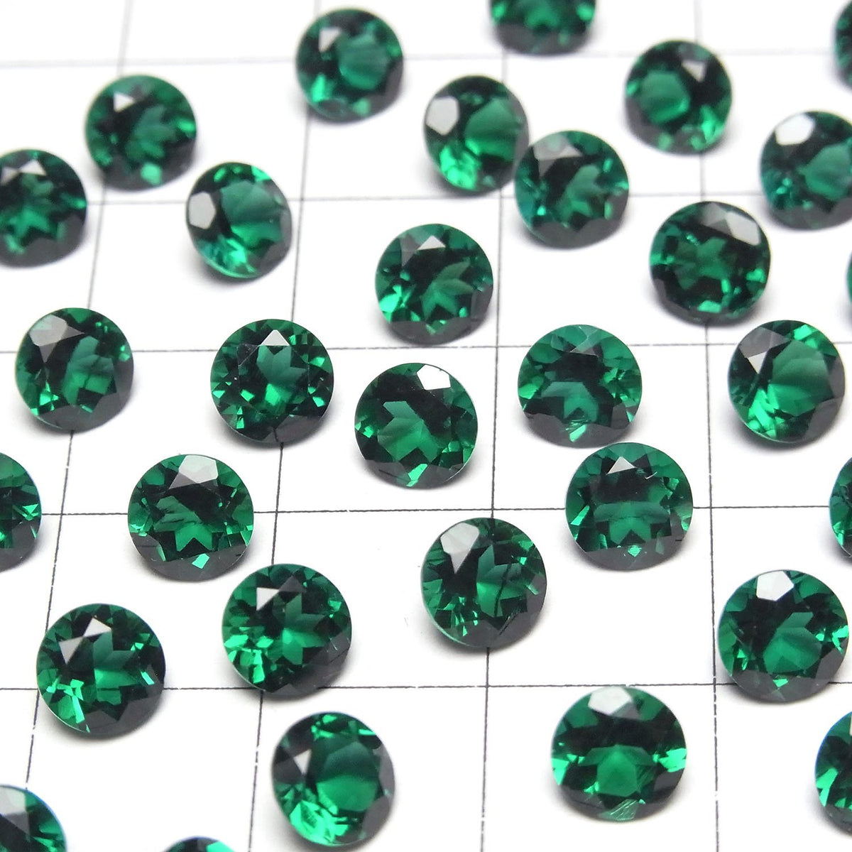 人造祖母綠 AAA 裸石 圓形刻面 6x6mm 1顆