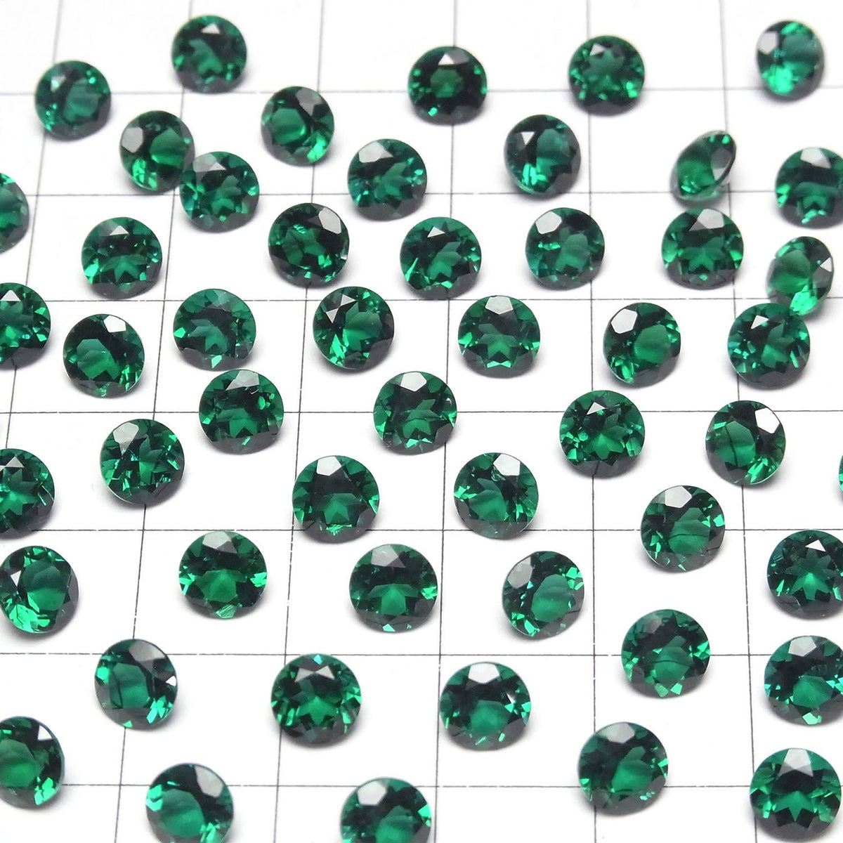 人造祖母綠 AAA 裸石 圓形刻面 6x6mm 1顆