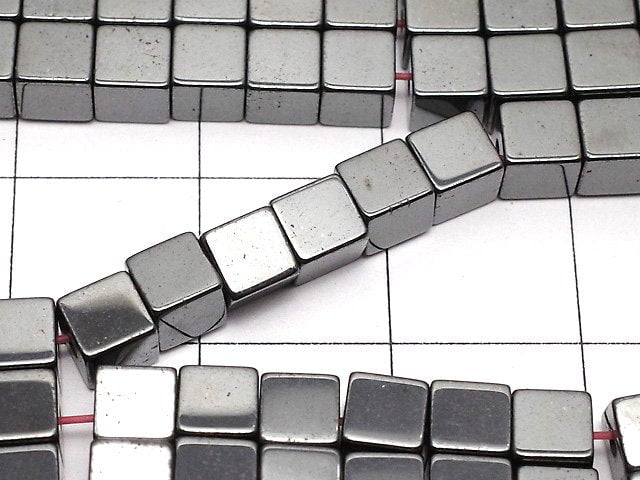 Magnetic! 1strand $2.79! Hematite Cube 4x4mm x4mm 1strand beads (aprx.15inch/38cm)