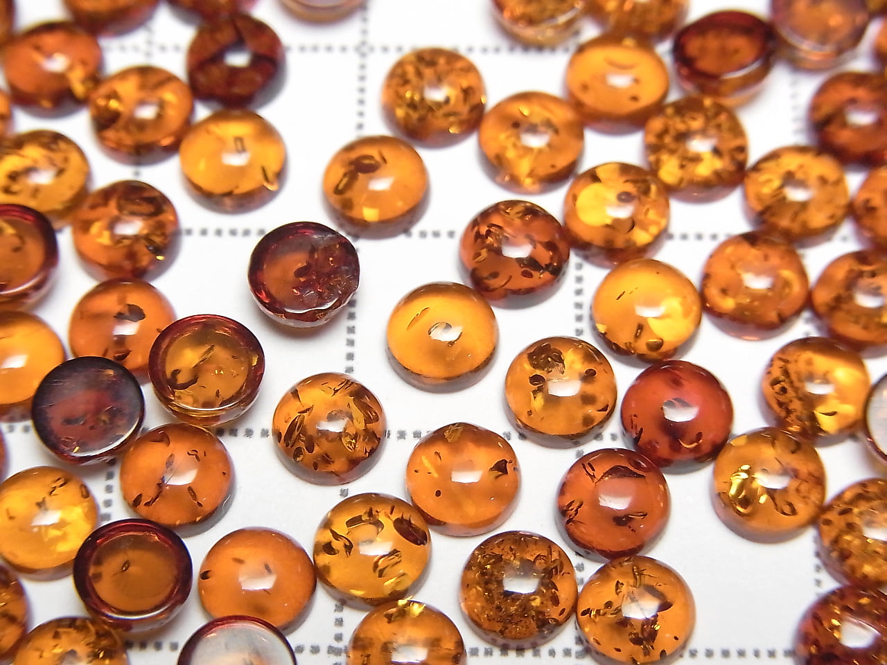 Baltic Amber Round Cabochon 5x5mm 10pcs
