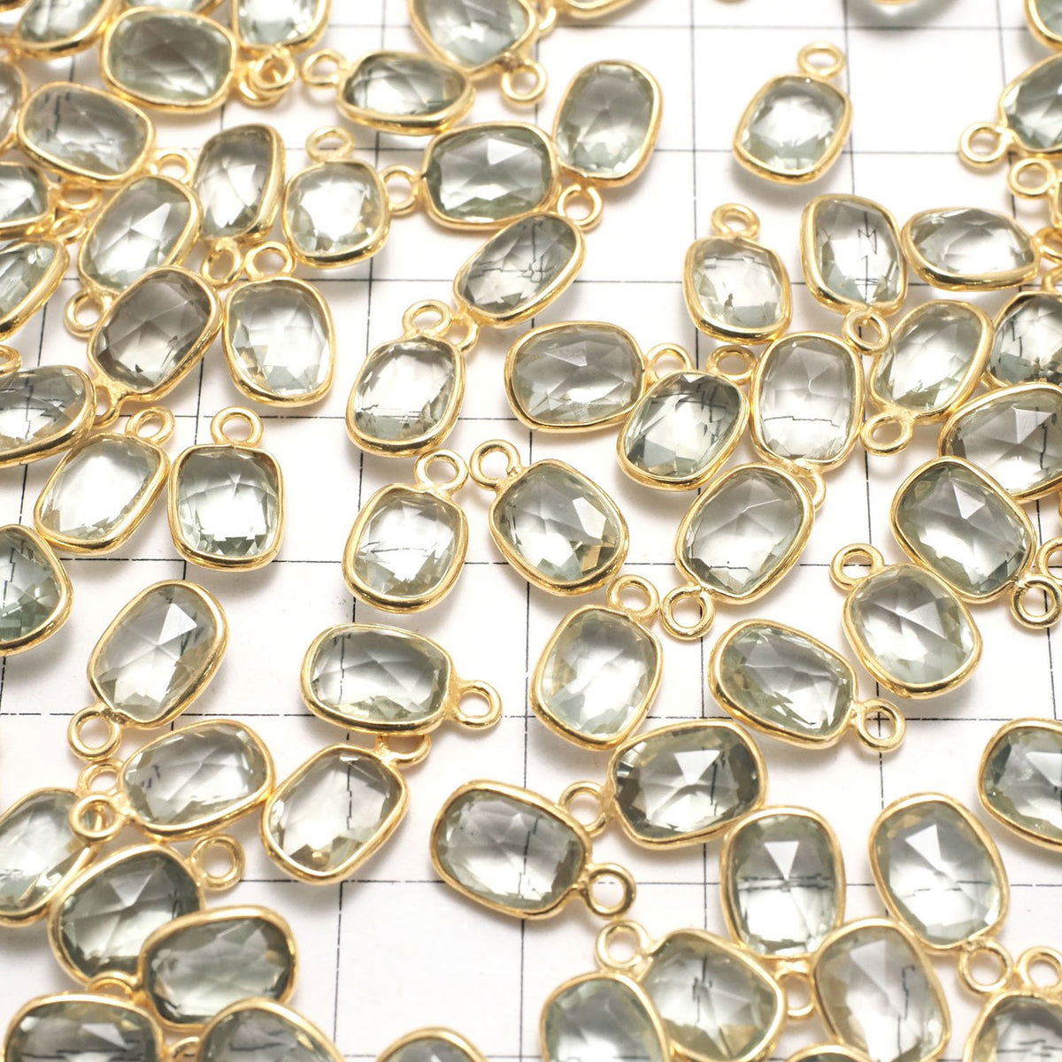 High Quality Green Amethyst AAA Bezel Setting Rectangle-Faceted Oval 9x7mm 18KGP 3pcs