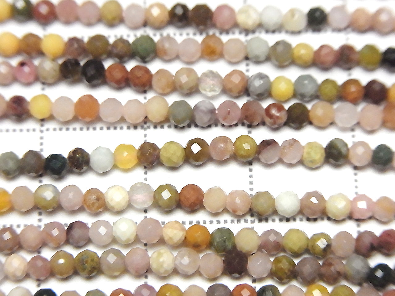 High Quality! Alashan Agate Faceted Round 2mm 1strand beads (approx. 15 inches/37 cm)