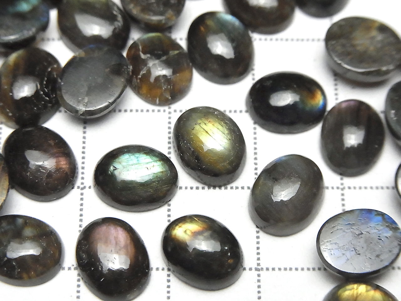 Spectrolite de Finlande AAA ovale cabochon 10 x 8 mm 3 pièces