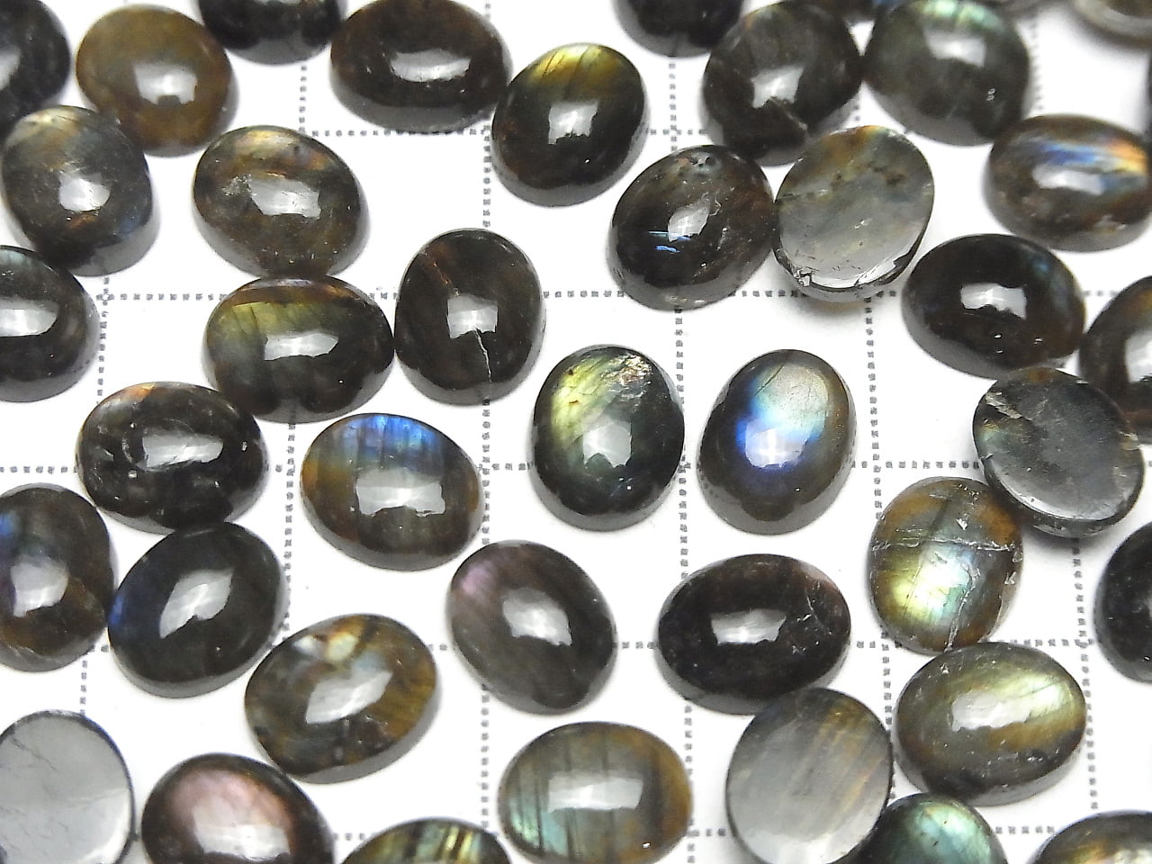 Spectrolite de Finlande AAA ovale cabochon 10 x 8 mm 3 pièces