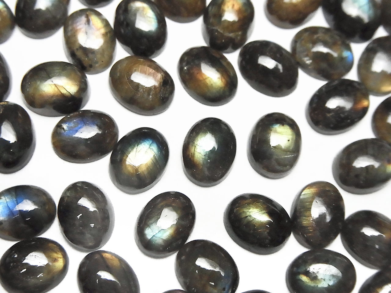 Spectrolite de Finlande Cabochon ovale AAA 9 x 7 mm 5 pièces 17,99 $ !