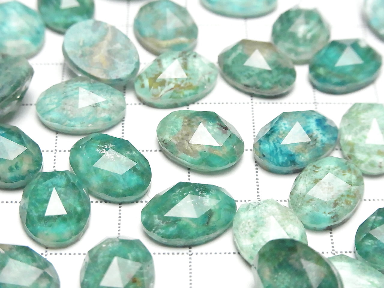 Chrysokoll x Kristall AAA Oval Rosen Schliff 14x10mm 2Stücke