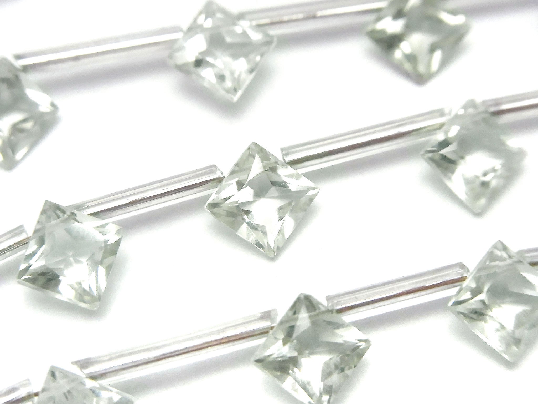 High Quality Green Amethyst AAA Diamond Princess Cut 8 x 8 mm 1 strand (10 pcs)