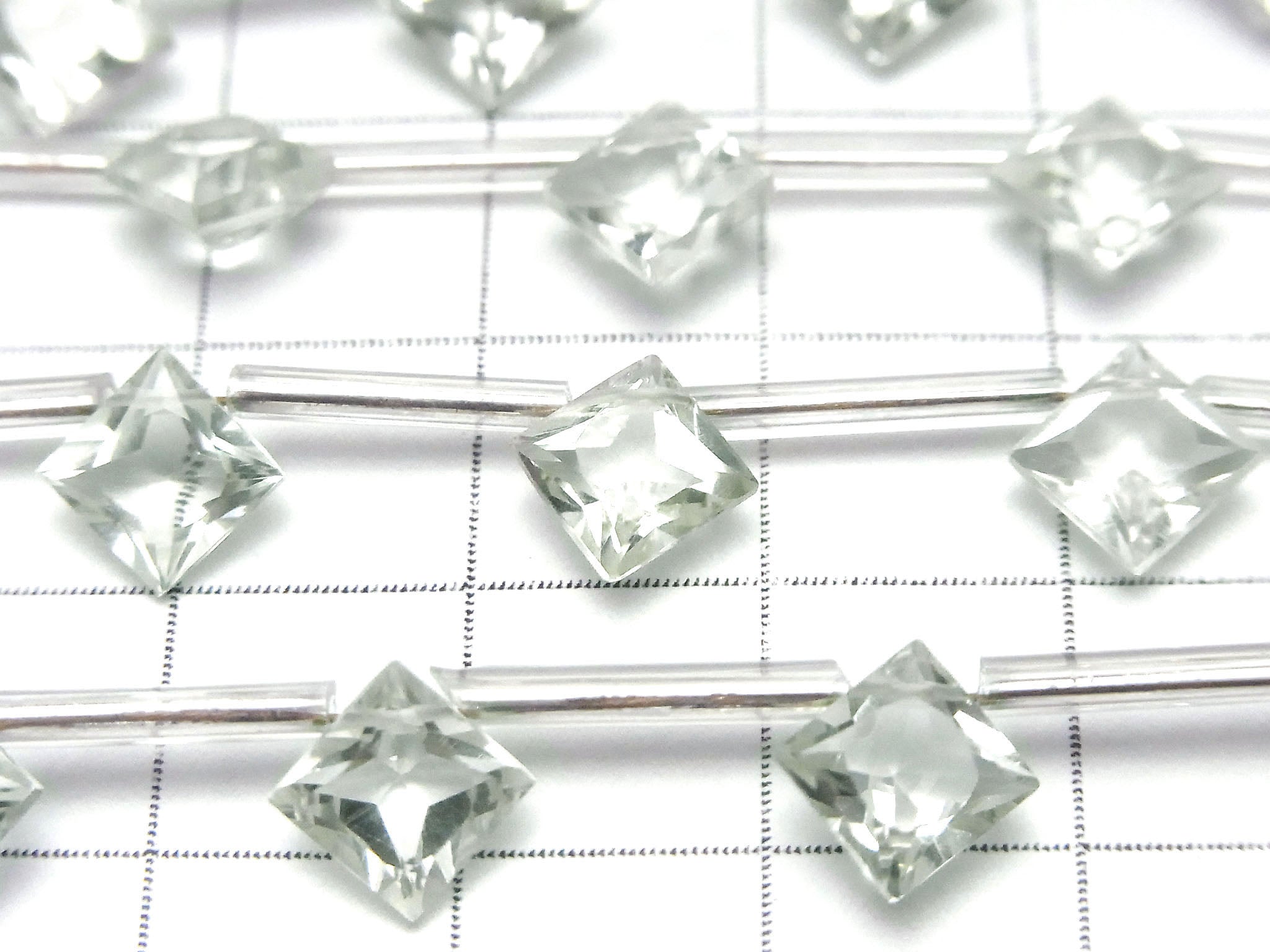 High Quality Green Amethyst AAA Diamond Princess Cut 8 x 8 mm 1 strand (10 pcs)