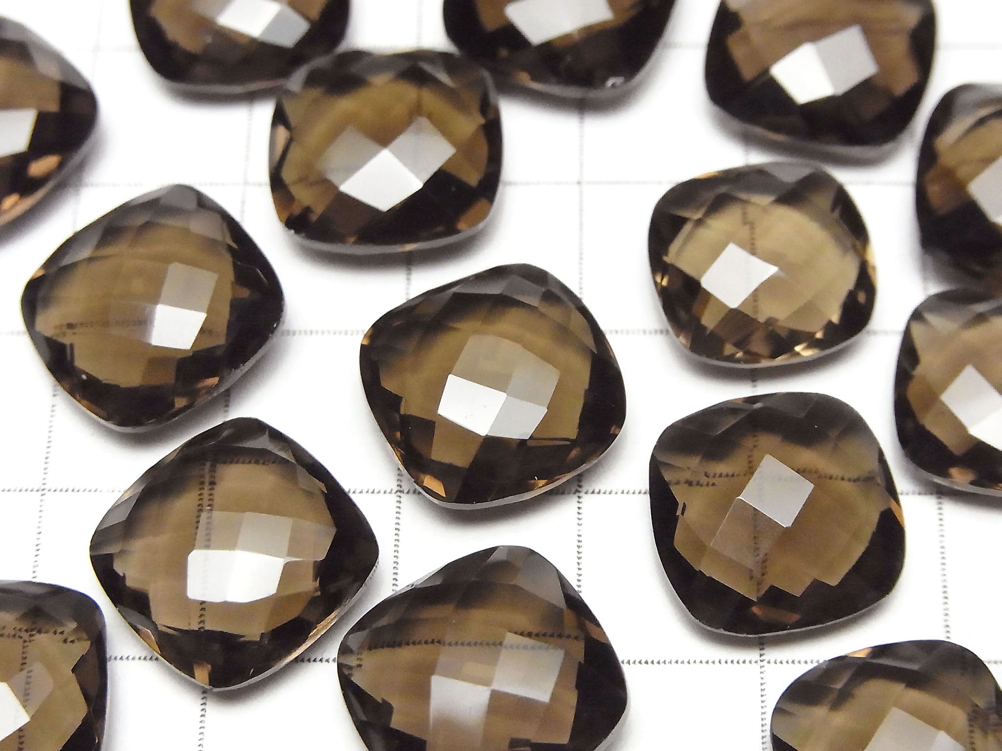 高品質煙水晶 AAA級 未鑽孔 方形靠墊切割 14x14x5mm 3顆 14.99美元!