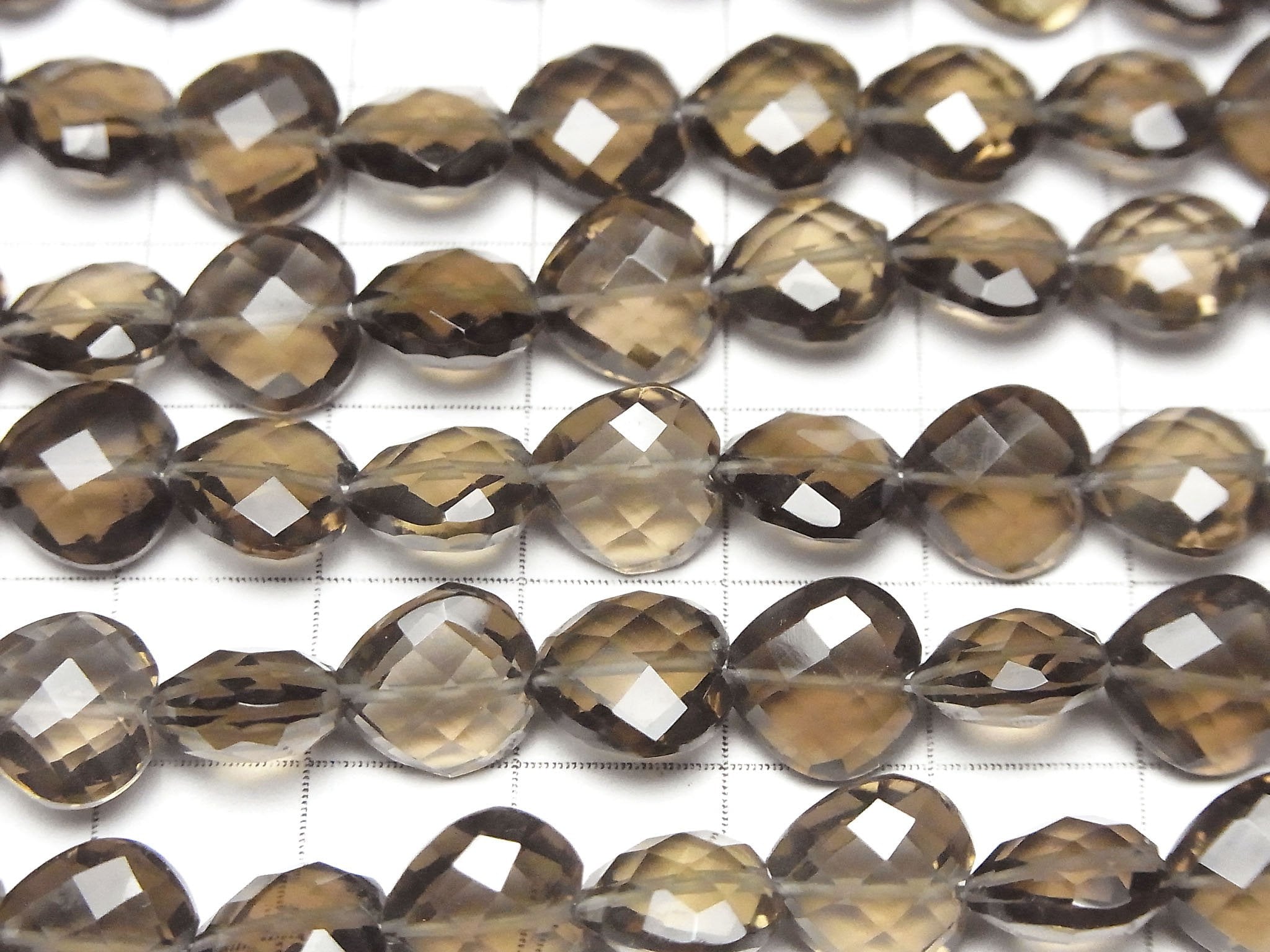 高品質煙水晶 AAA - 垂直孔心形切割 10x10mm 半串或 1 串珠(約 6 英寸 / 16 公分)