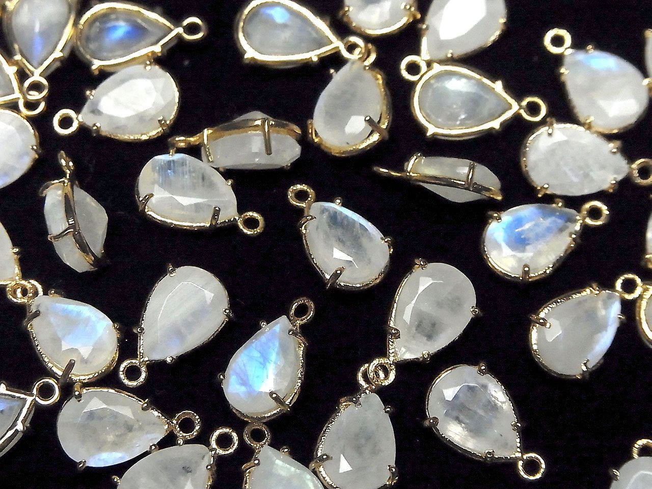 Pierre de lune arc-en-ciel de haute qualité AA++ sertie en forme de poire facettée 10x7mm 18KGP 2 pièces 8,79 $ !