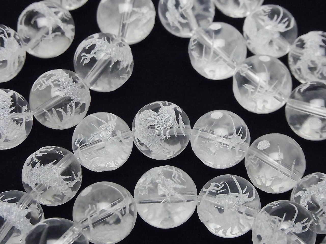 Dragon (Four Divine Beasts) Carved! Crystal Quartz AAA- Round 12mm 1strand beads (Bracelet)