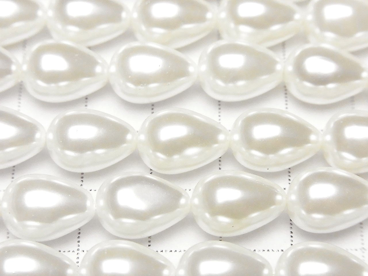 Shell Pearl White Drop 14x10x10mm 1strand beads (aprx.15inch/37cm)