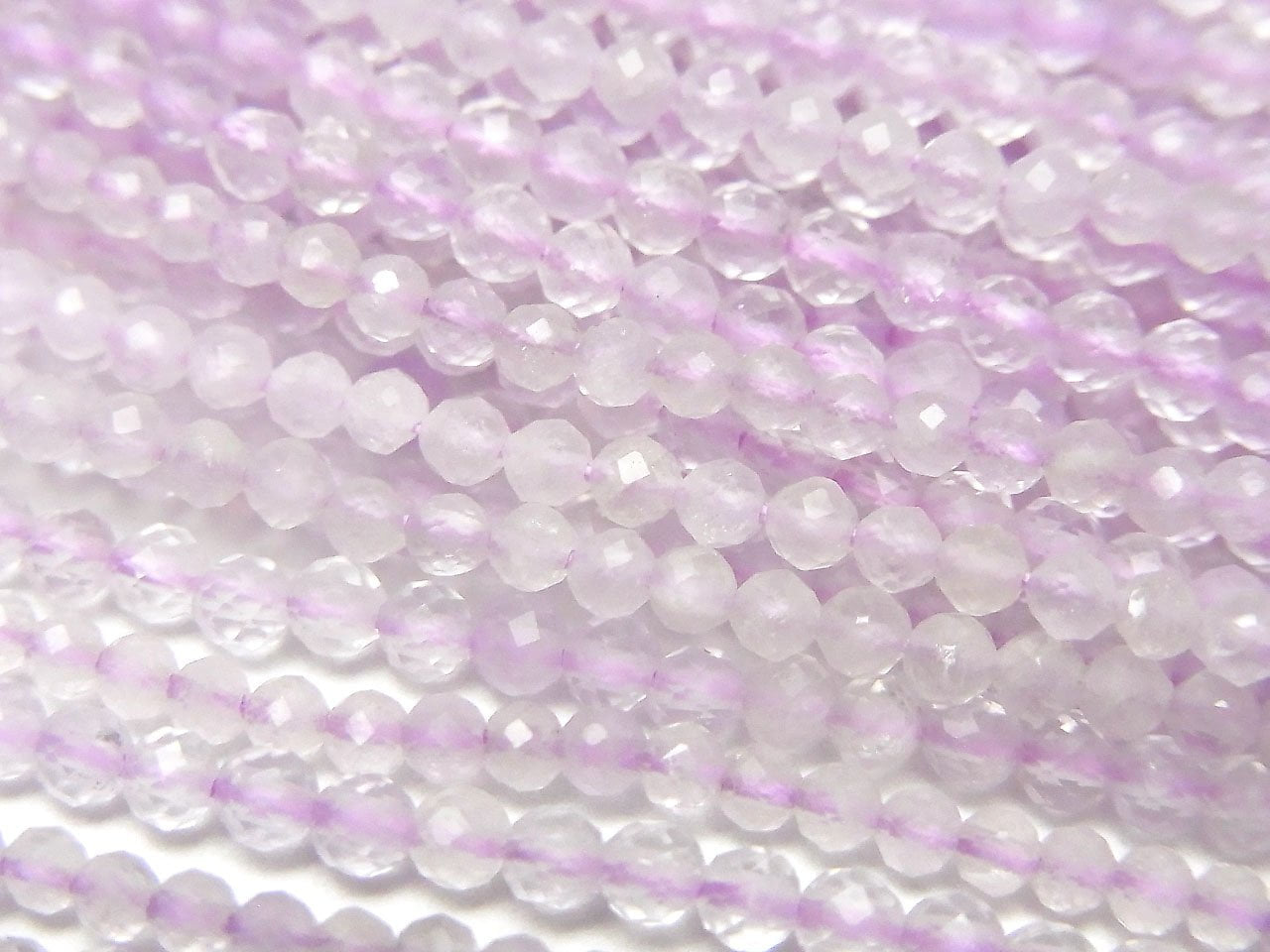 High Quality! 1strand $7.79! Lavender Amethyst AA+ Faceted Round 2mm 1strand beads (aprx.15inch / 38cm)