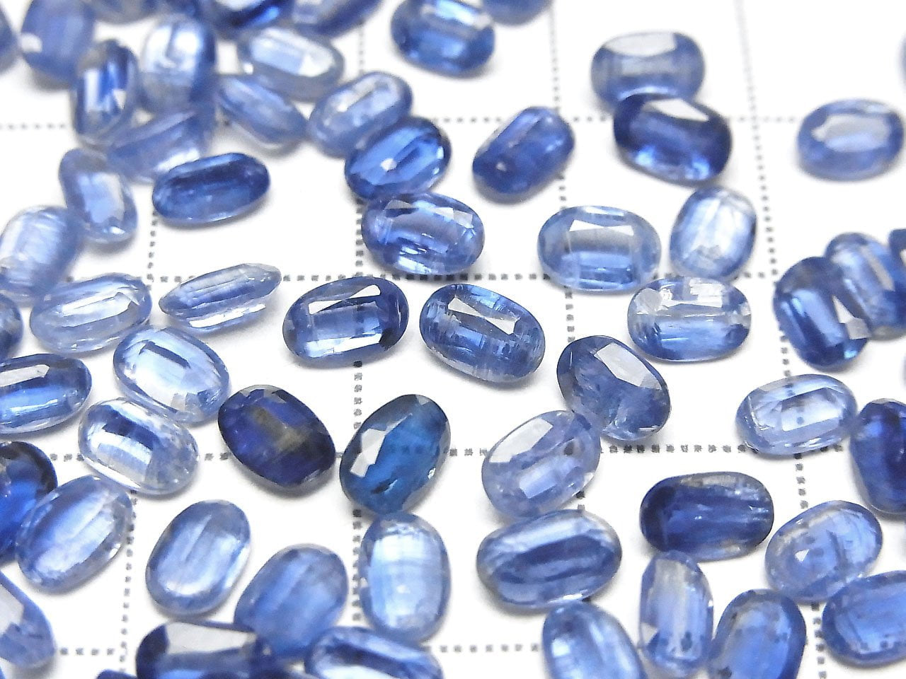 Hochwertiger Kyanit AAA Ungebohrt Oval Facettiert 6x4mm 5Stk 14,99 $!