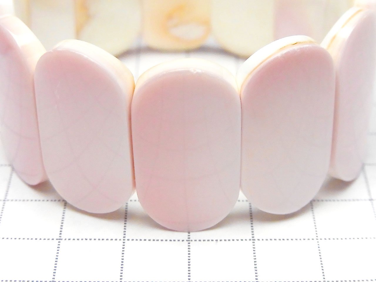 一串24.99美元!海螺殼 AAA 雙孔 橢圓 30 x 16 x 6 毫米 一串珠子 (手鍊)